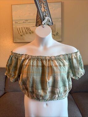 American Eagle Outfitters Green Plaid Off-Shoulder Crop Top